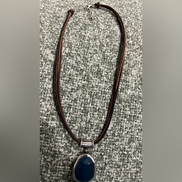 Silpada 925 sterling silver and blue jade necklace. - Picture 6 of 6